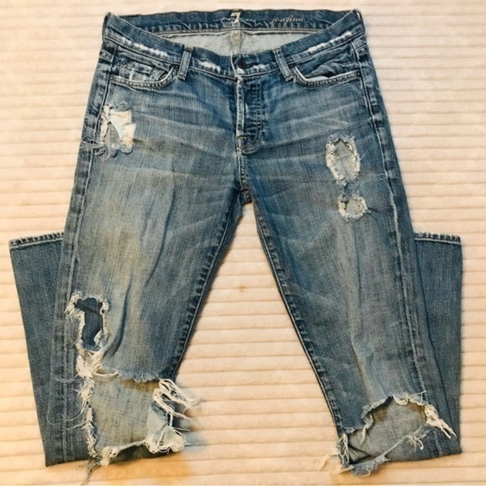 7 For All Mankind Destructed Joesfina Boyfriend Jeans Distressed Women’s size 26